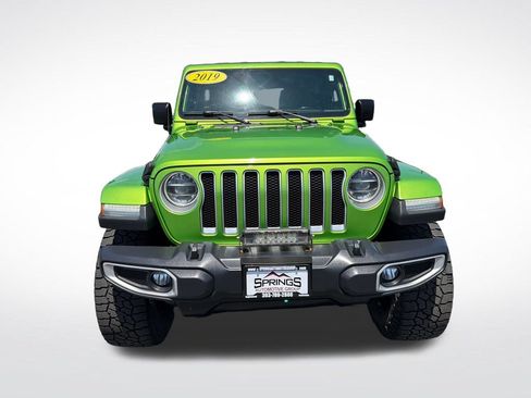 Used 2019 Jeep Wrangler Unlimited Sahara w/ Dual Top Group AWD/4WD image 8