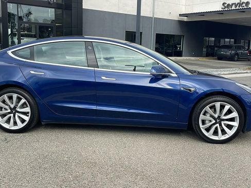 Used 2017 Tesla Model 3 Long Range image 6