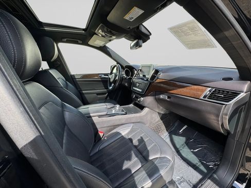 Used 2018 Mercedes-Benz GLE 350 image 35