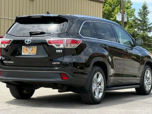 Used 2016 Toyota Highlander Limited Platinum AWD/4WD image 5