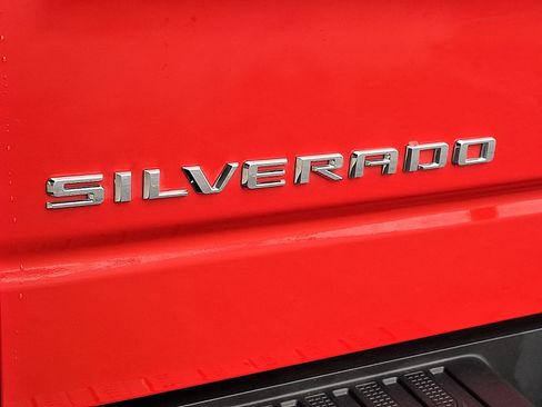 Used 2022 Chevrolet Silverado 1500 LT Trail Boss w/ Bed Protection Package image 29