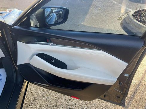 Used 2019 MAZDA MAZDA6 Signature image 8