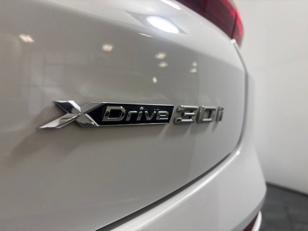 Used 2022 BMW X4 xDrive30i w/ Premium Package 2 AWD/4WD image 10