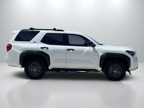 Used 2026 Toyota 4Runner SR5 AWD/4WD image 4