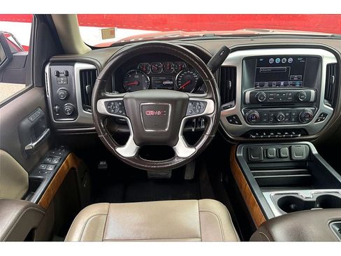 Used 2018 GMC Sierra 1500 SLT image 6