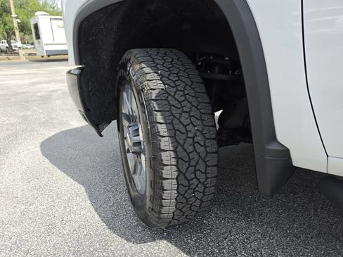 Used 2025 Chevrolet Silverado 2500 Custom w/ Custom Value Package RWD image 35