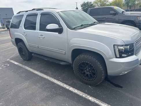 Used 2011 Chevrolet Tahoe LT w/ Luxury Package image 4
