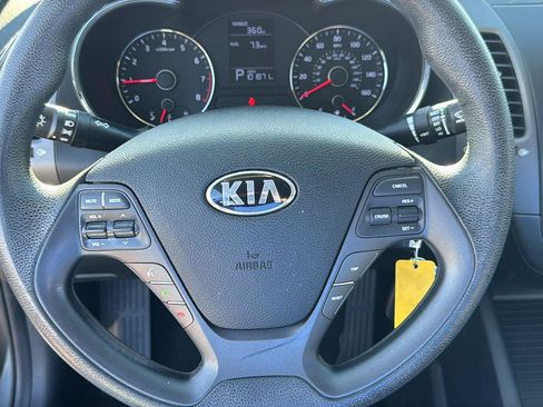Used 2016 Kia Forte LX w/ LX Popular Plus Package image 12