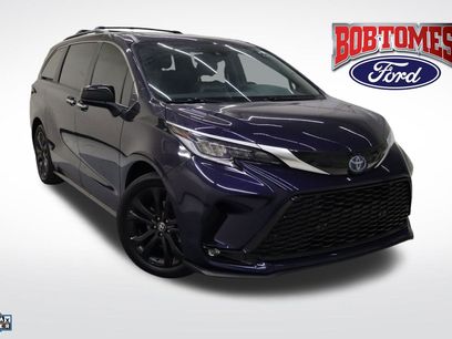 Used 2023 Toyota Sienna XSE