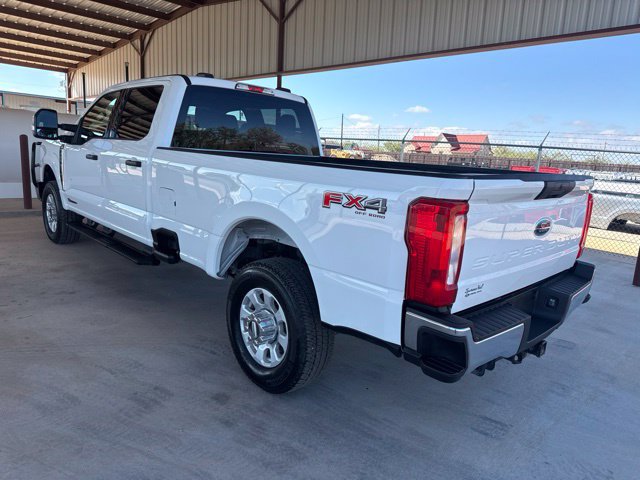 Used 2024 Ford F350 XLT w/ FX4 Off-Road Package AWD/4WD image 6