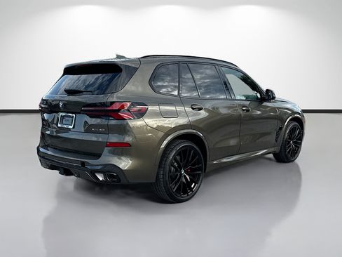 New 2026 BMW X5 xDrive40i w/ M Sport Package AWD/4WD image 3