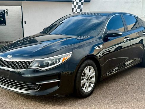 Used 2016 Kia Optima LX FWD image 1