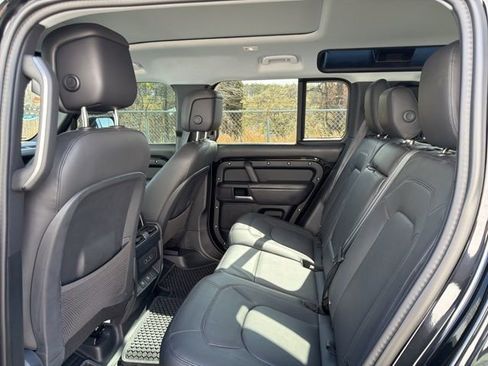 Used 2025 Land Rover Defender 110 S AWD/4WD image 18