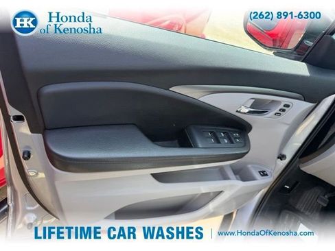 Used 2021 Honda Pilot EX-L image 6