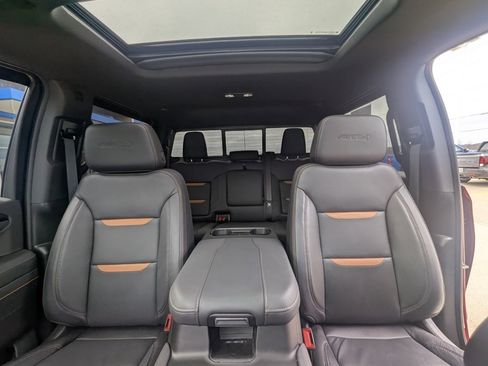 Used 2025 GMC Sierra 1500 AT4 w/ AT4 Premium Package image 28