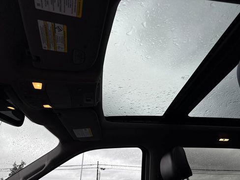 Used 2015 Ford F150 Lariat w/ Equipment Group 502A Luxury image 31