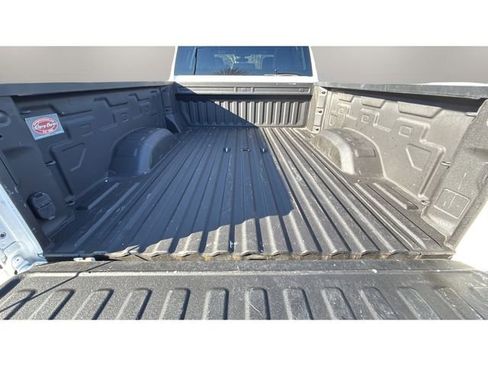 Used 2022 Chevrolet Silverado 2500 LT image 37