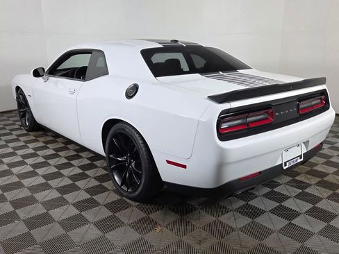 Used 2018 Dodge Challenger R/T w/ Blacktop Package RWD image 7
