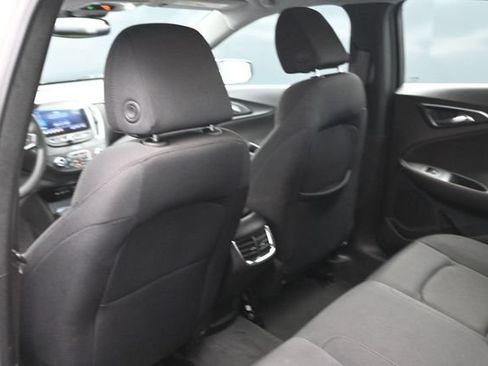 Used 2024 Chevrolet Malibu LT FWD image 17