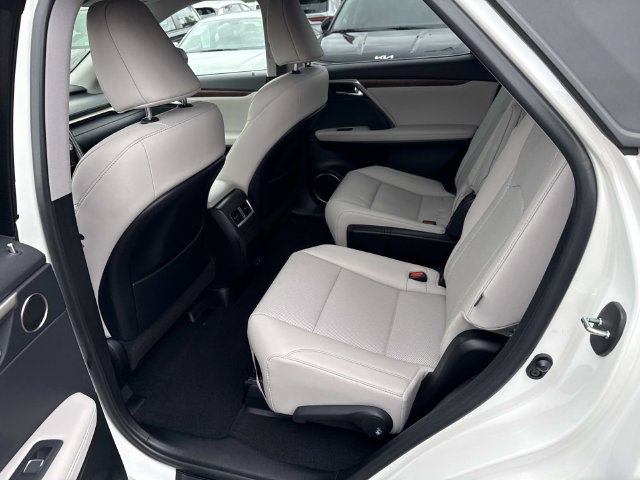 Used 2022 Lexus RX 450hL AWD w/ Premium Package image 17
