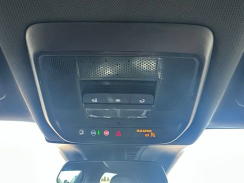 Used 2024 Chevrolet Blazer EV LT AWD/4WD image 8