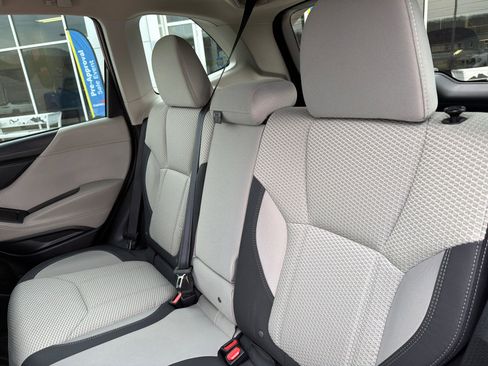 Used 2024 Subaru Forester Premium image 21