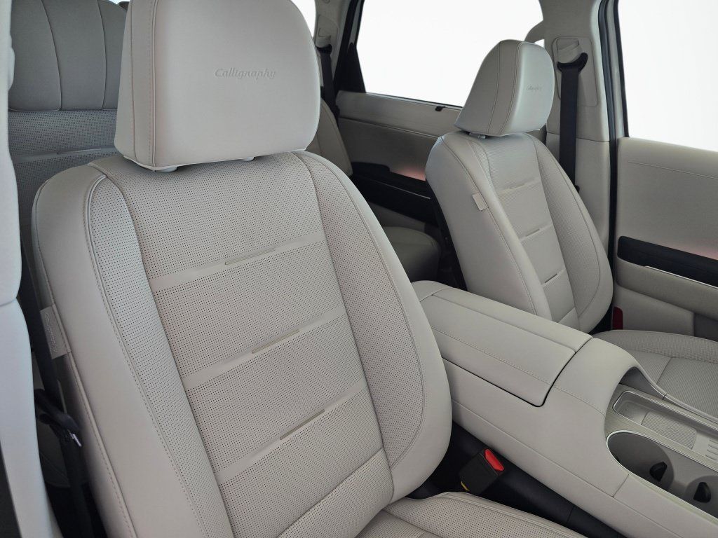 New 2026 Hyundai Palisade Calligraphy AWD/4WD image 43