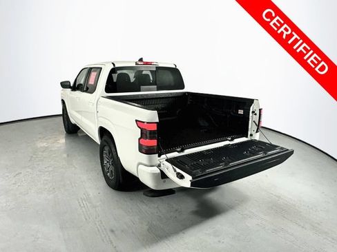 Used 2025 Nissan Frontier SV RWD image 25