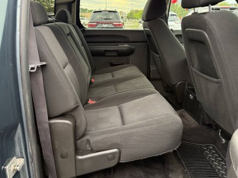 Used 2011 GMC Sierra 1500 SLE w/ Power Tech Package AWD/4WD image 15