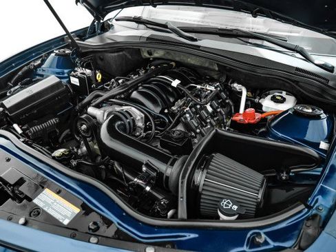 Used 2011 Chevrolet Camaro SS w/ RS Package image 40