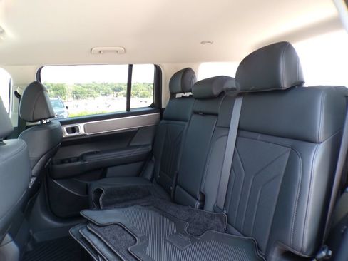 Certified 2025 Hyundai Santa Fe XRT AWD/4WD image 15