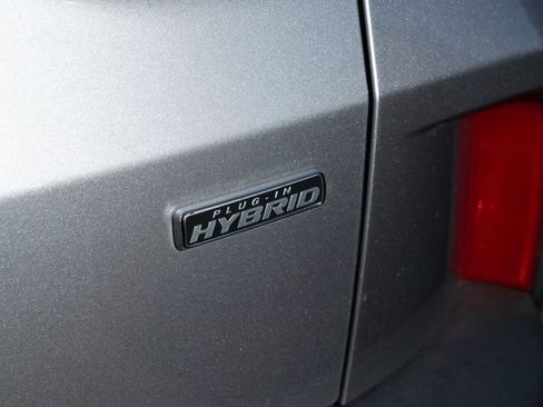 Used 2023 Ford Escape SE image 10