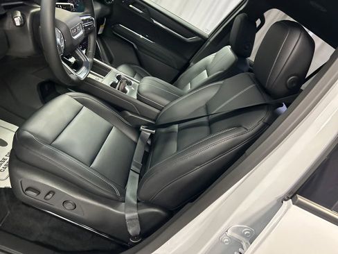 New 2026 GMC Acadia Elevation w/ Elevation Premium Package image 10