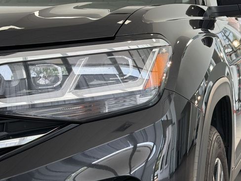 Used 2022 Volkswagen Atlas SE FWD image 12