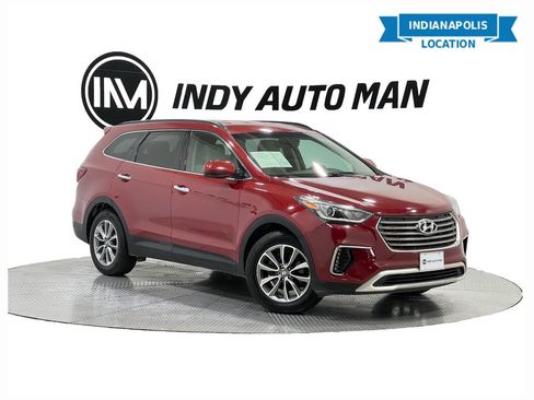 Used 2017 Hyundai Santa Fe SE image 1