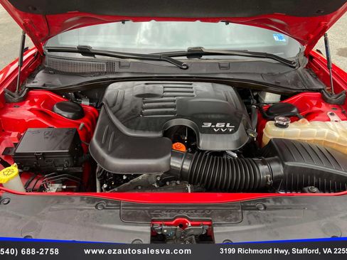 Used 2020 Dodge Charger SXT w/ Blacktop Package AWD/4WD image 12