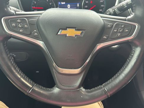 Used 2022 Chevrolet Equinox LT AWD/4WD image 12