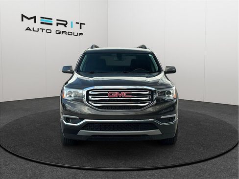 Used 2019 GMC Acadia SLT FWD image 3