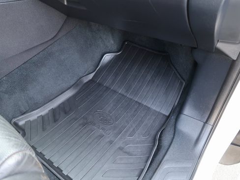 Used 2019 Subaru Ascent Limited w/ Popular Package #3 image 39