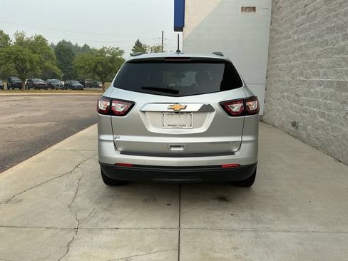 Used 2014 Chevrolet Traverse LT FWD image 13