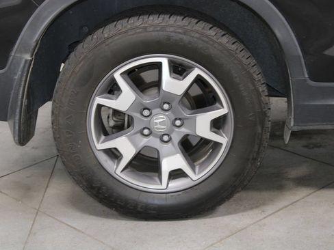 Used 2022 Honda Passport TrailSport image 12