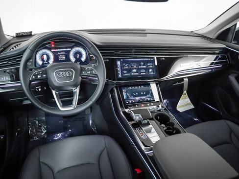 New 2026 Audi Q8 Premium Plus image 17