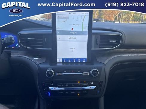 Used 2020 Ford Explorer Platinum w/ Premium Technology Package image 26