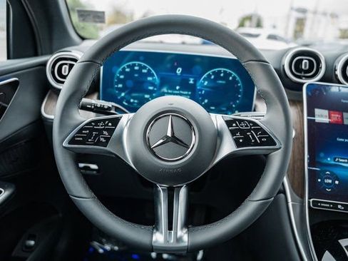 New 2026 Mercedes-Benz GLC 300 4MATIC image 29