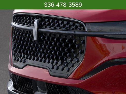 New 2026 Lincoln Nautilus Reserve w/ Jet Appearance Package AWD/4WD image 17