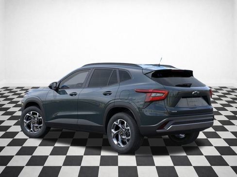 New 2026 Chevrolet Trax LT w/ Driver Confidence Package image 30