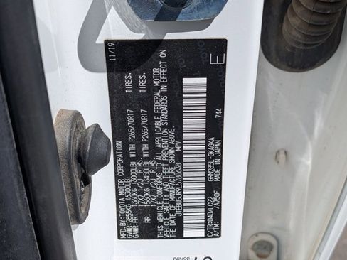 Used 2020 Toyota 4Runner TRD Off-Road Premium w/ Moonroof Package image 18