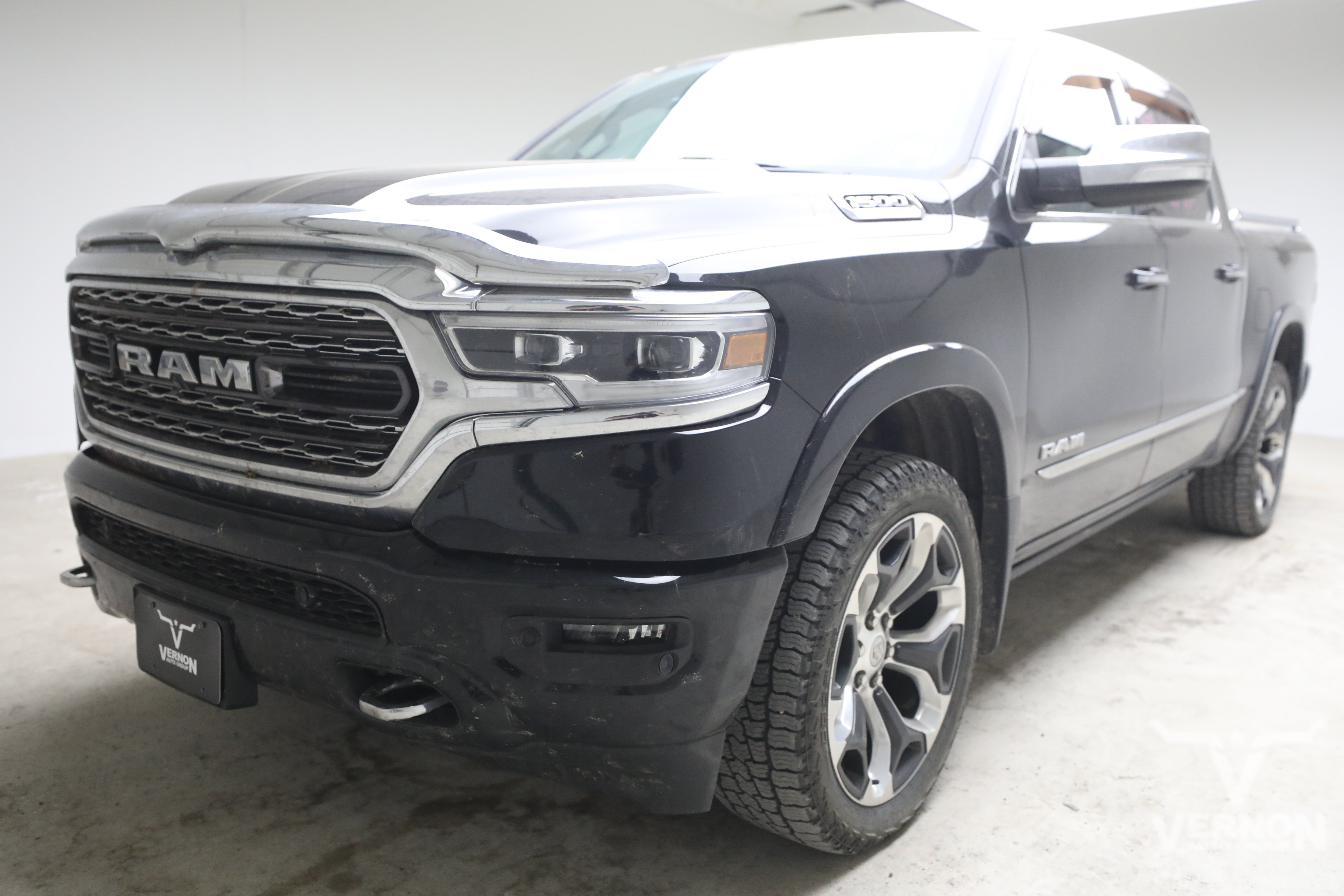 Used 2020 RAM 1500 Limited AWD/4WD image 1