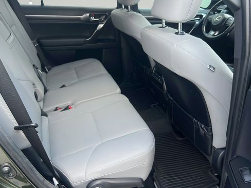 Used 2023 Lexus GX 460 w/ Black Line Special Edition AWD/4WD image 18