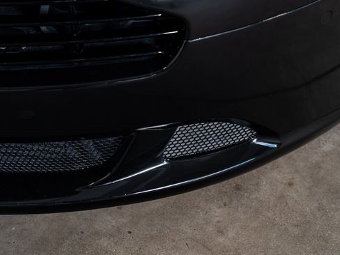 Used 2011 Aston Martin DB9 Coupe image 17